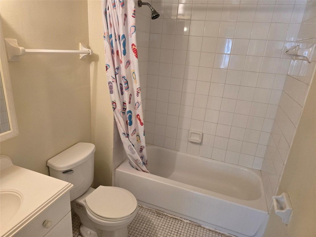 8000 Fairview Drive, Unit 205, Tamarac, FL 33321 Photo