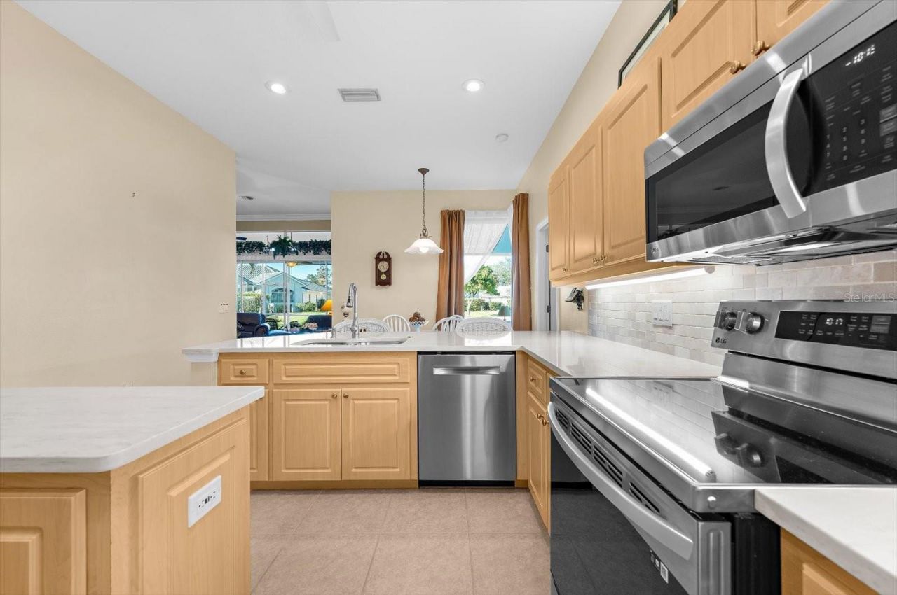 615 May Apple Way, Venice, FL 34293 Photo