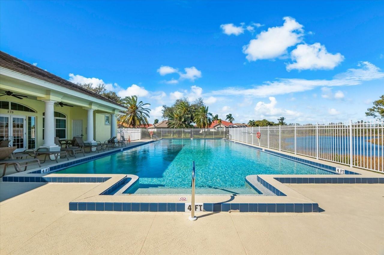 615 May Apple Way, Venice, FL 34293 Photo