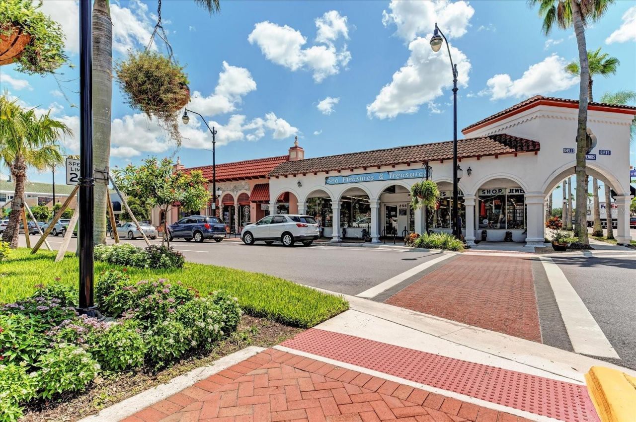 615 May Apple Way, Venice, FL 34293 Photo