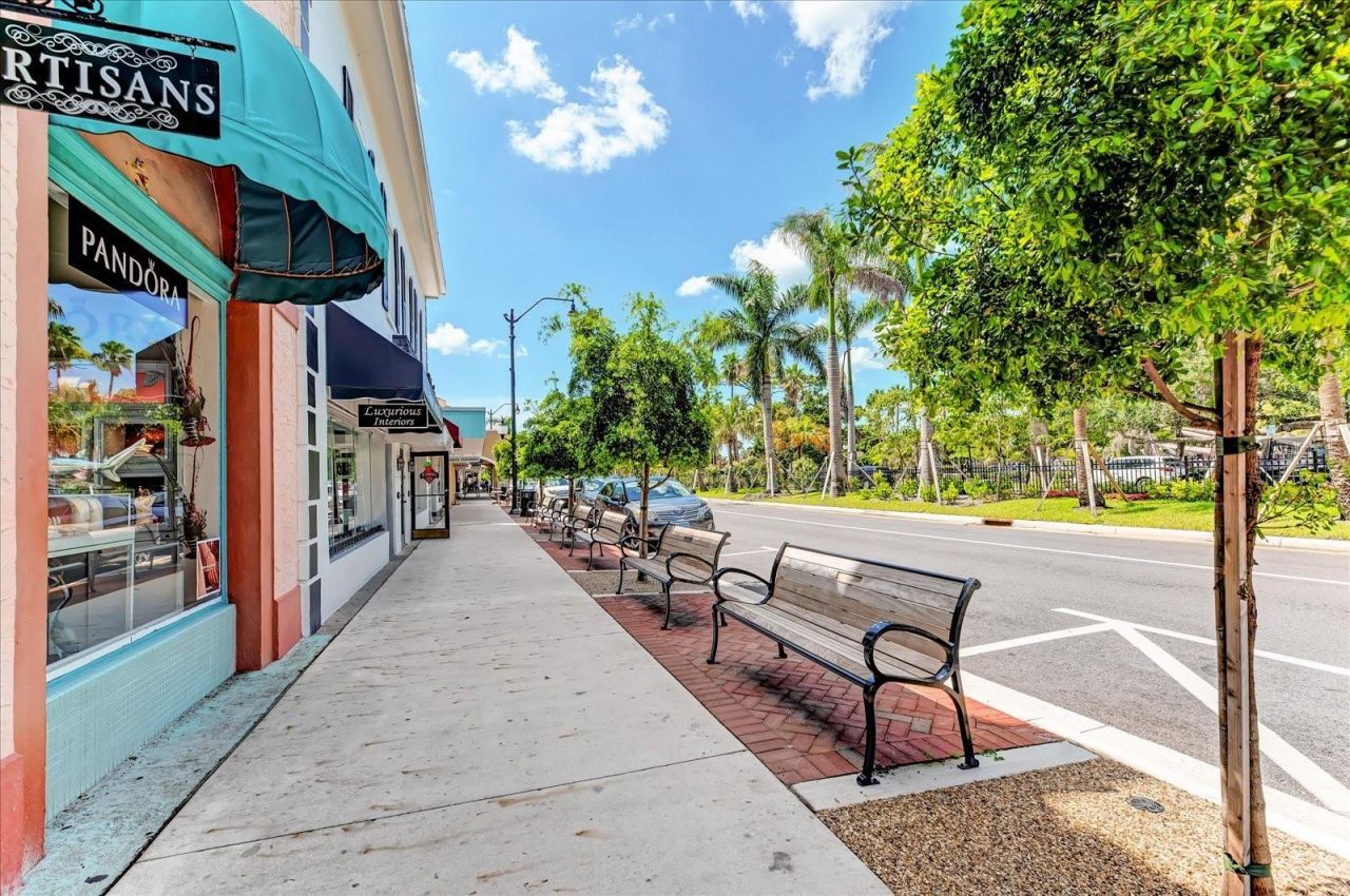 615 May Apple Way, Venice, FL 34293 Photo