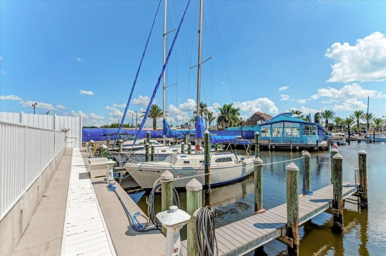 615 May Apple Way, Venice, FL 34293 Photo