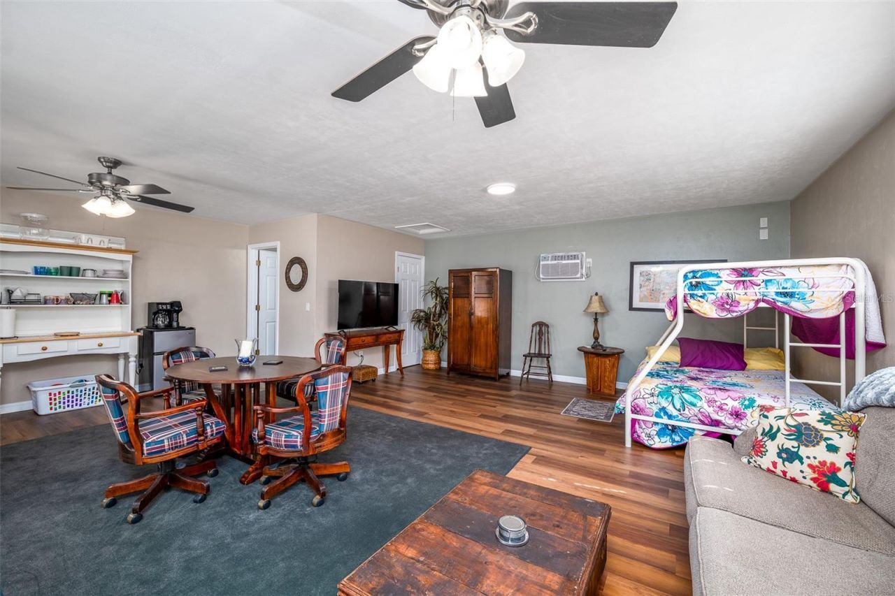 4930 NW 182nd Way, Starke, FL 32091 Photo