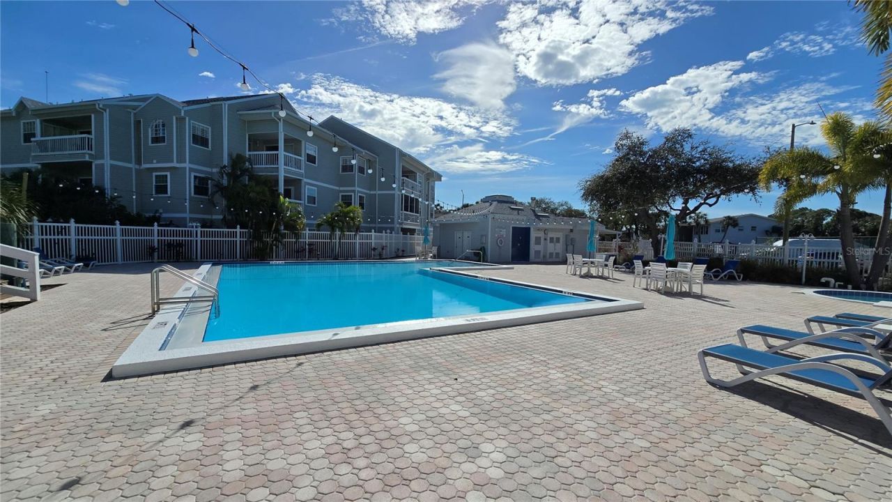 6923 Stones Throw Cir N, Unit 4203, Saint Petersburg, FL 33710 Photo