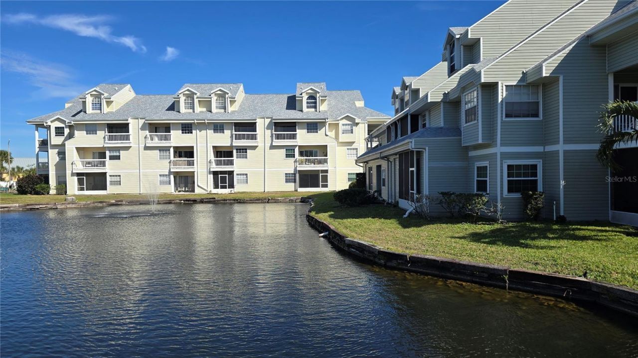 6923 Stones Throw Cir N, Unit 4203, Saint Petersburg, FL 33710 Photo