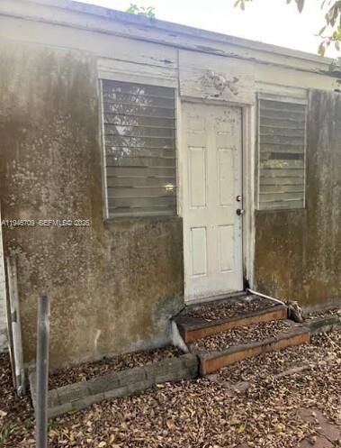 1129 NW 105th St, Miami, FL 33150 Photo