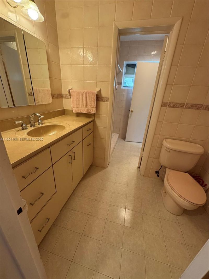 8431 SW 27th Ter, Miami, FL 33155 Photo