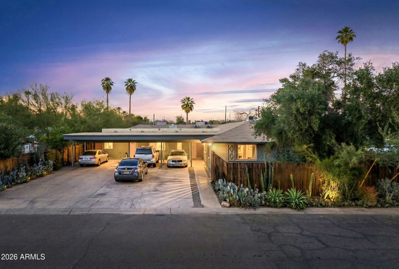 822 E Montecito Avenue, Phoenix, AZ 85014 Main Photo