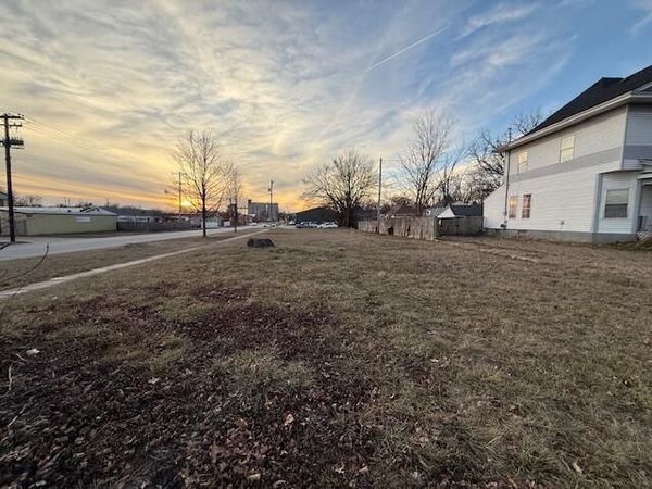 1851 N Main Avenue, Springfield, MO 65803