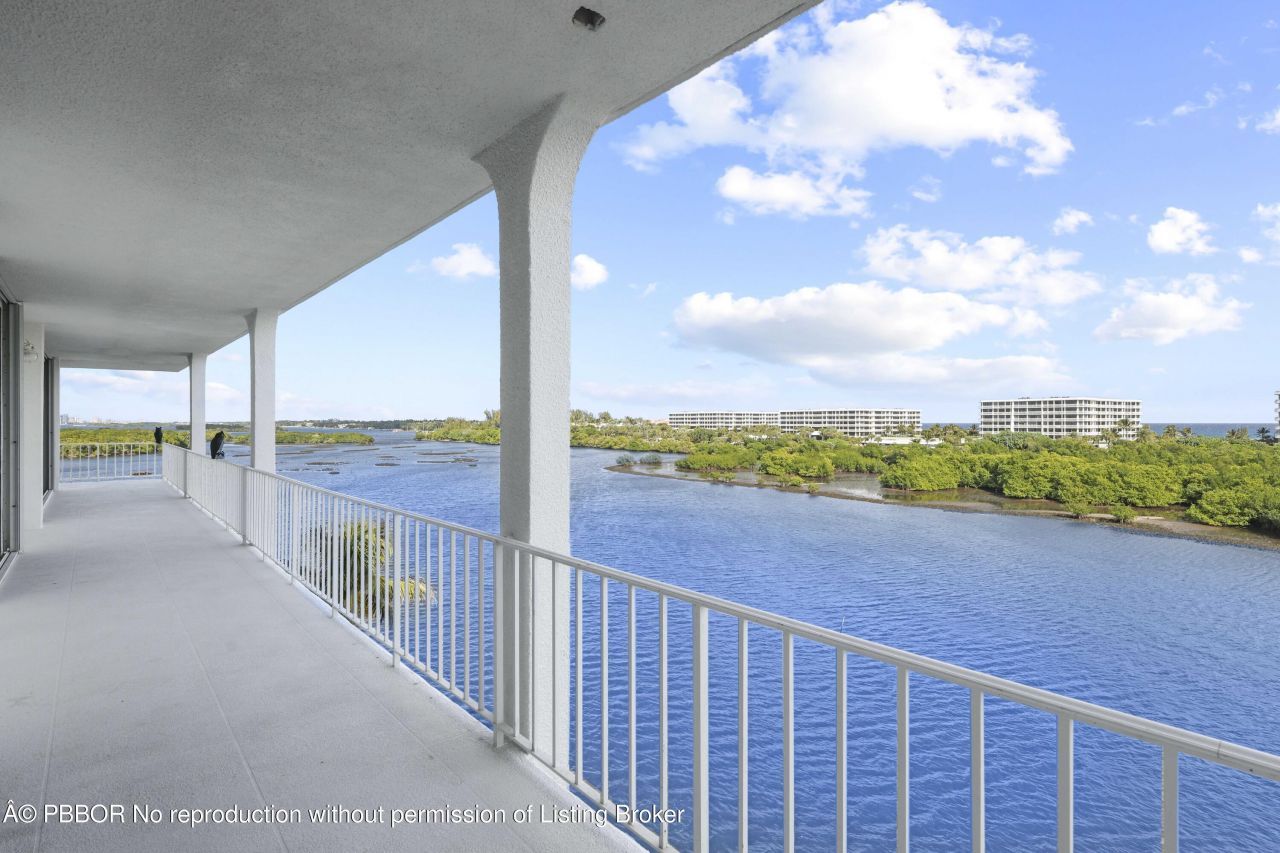 2155 Ibis Isle Road, Unit PH 3, Palm Beach, FL 33480 Photo