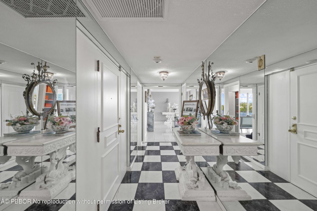 2155 Ibis Isle Road, Unit PH 3, Palm Beach, FL 33480 Photo