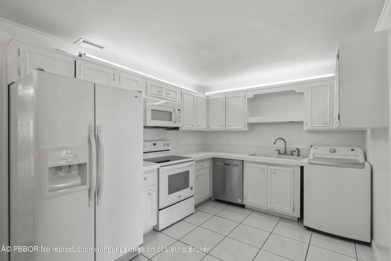 2155 Ibis Isle Road, Unit PH 3, Palm Beach, FL 33480 Photo