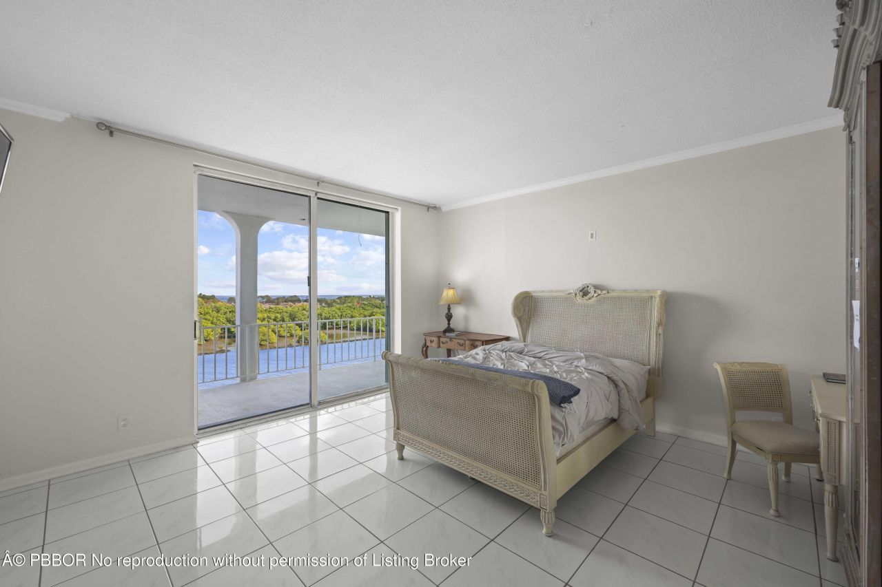 2155 Ibis Isle Road, Unit PH 3, Palm Beach, FL 33480 Photo