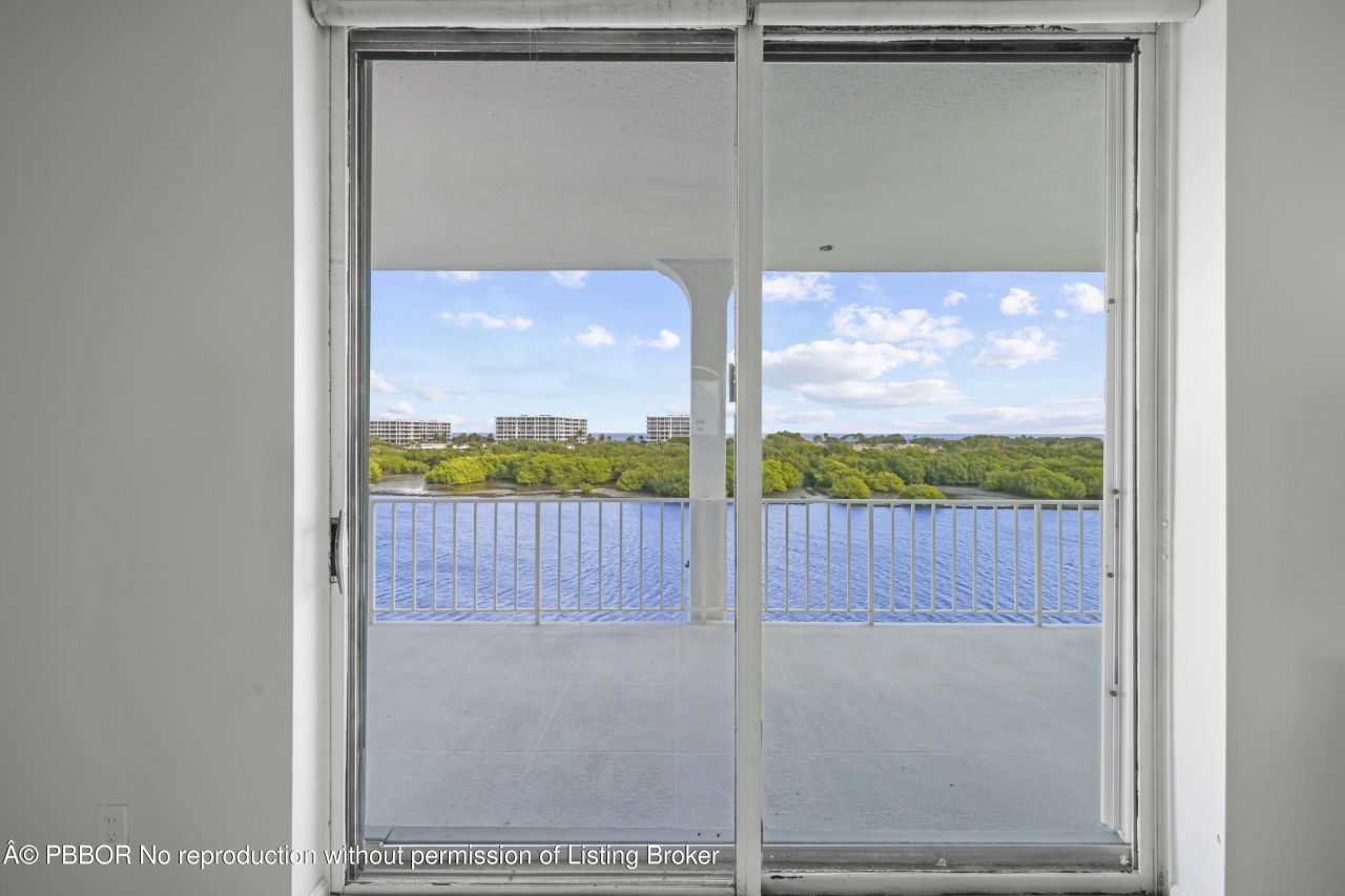 2155 Ibis Isle Road, Unit PH 3, Palm Beach, FL 33480 Photo