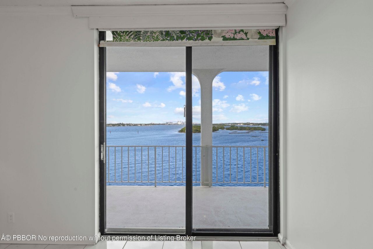 2155 Ibis Isle Road, Unit PH 3, Palm Beach, FL 33480 Photo