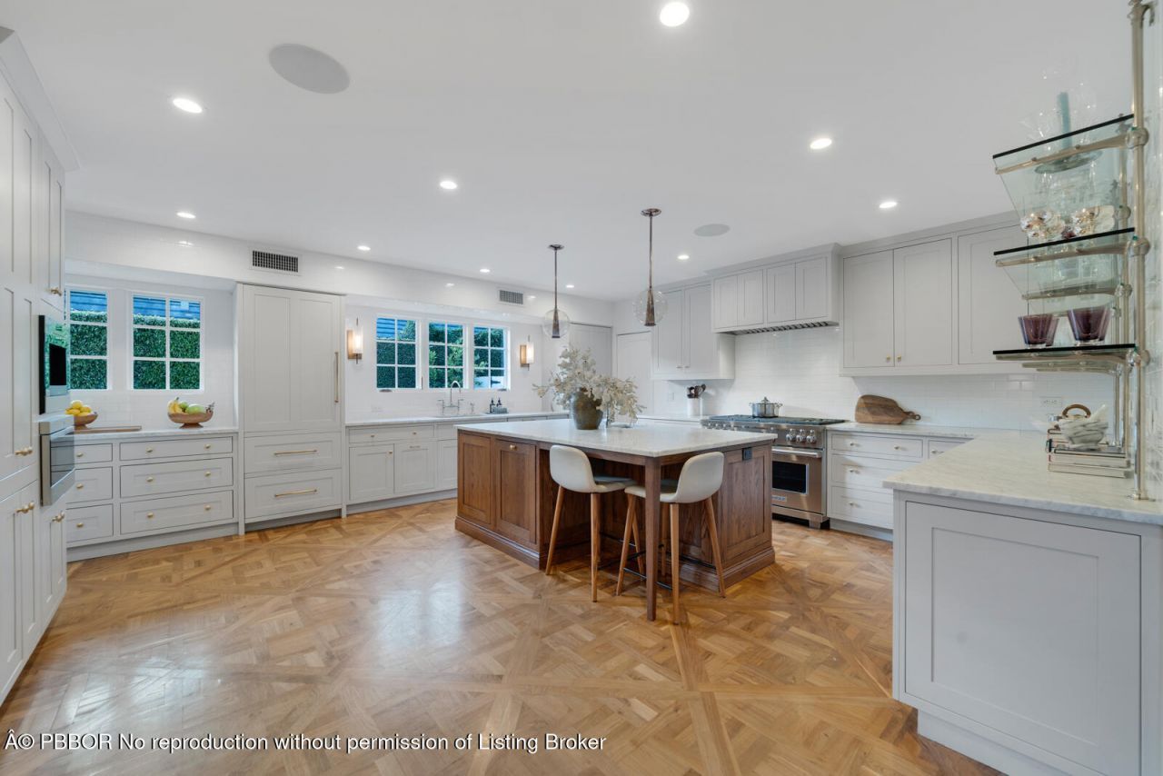 218 List Road, Palm Beach, FL 33480 Photo