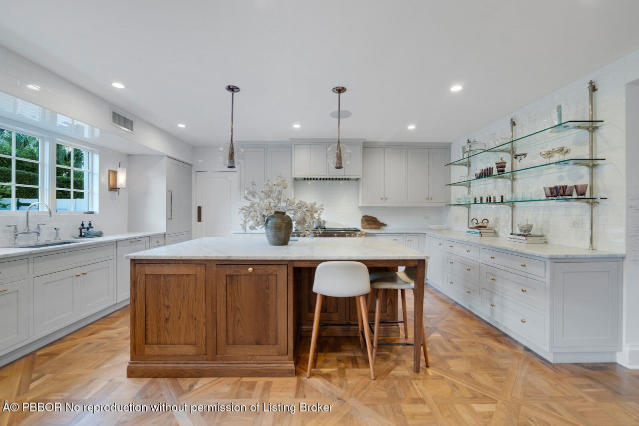 218 List Road, Palm Beach, FL 33480 Photo