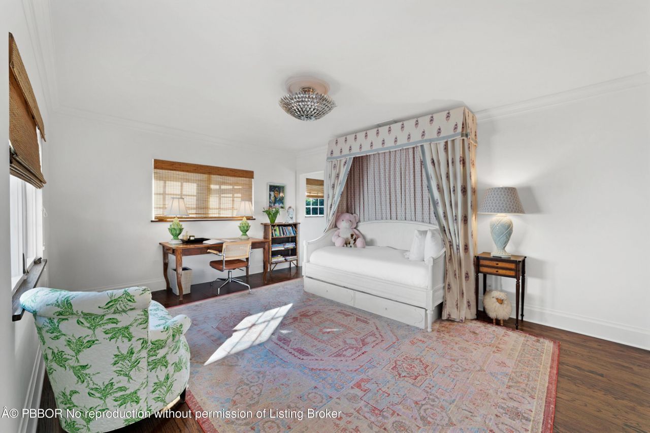 218 List Road, Palm Beach, FL 33480 Photo