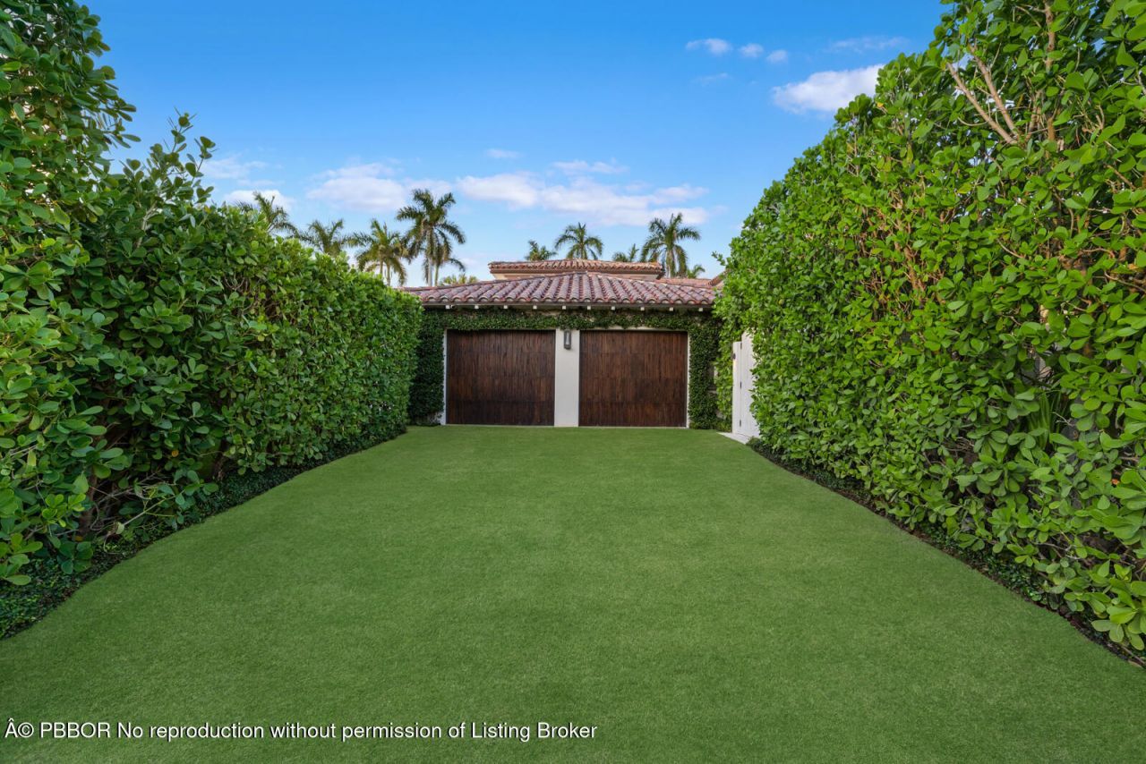 218 List Road, Palm Beach, FL 33480 Photo