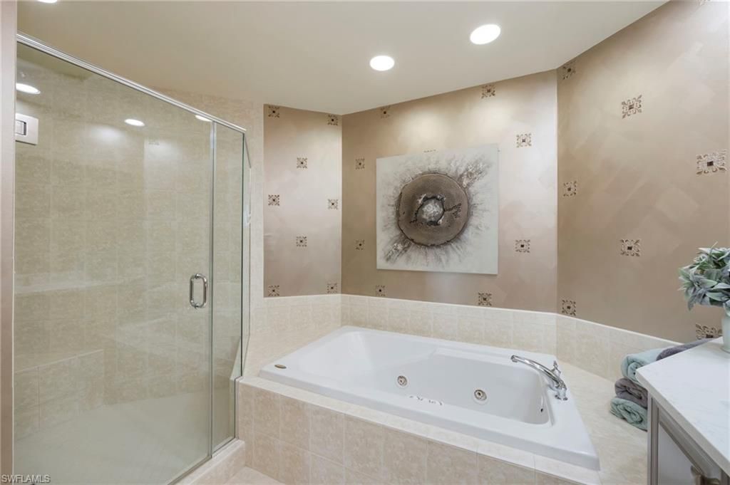 2748 Tiburon Blvd E, Unit C505, Naples, FL 34109 Photo