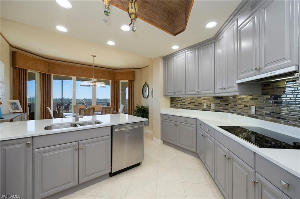 2748 Tiburon Blvd E, Unit C505, Naples, FL 34109 Photo