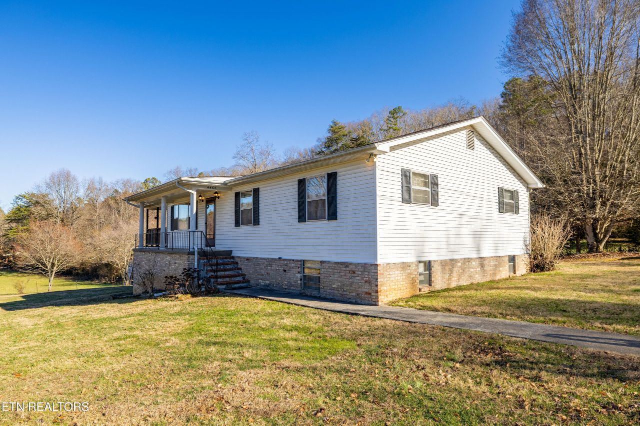 4462 Rocky Branch Rd, Walland, TN 37886 Main Photo