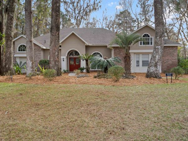 5117 NW 78th Place, Gainesville, FL 32653