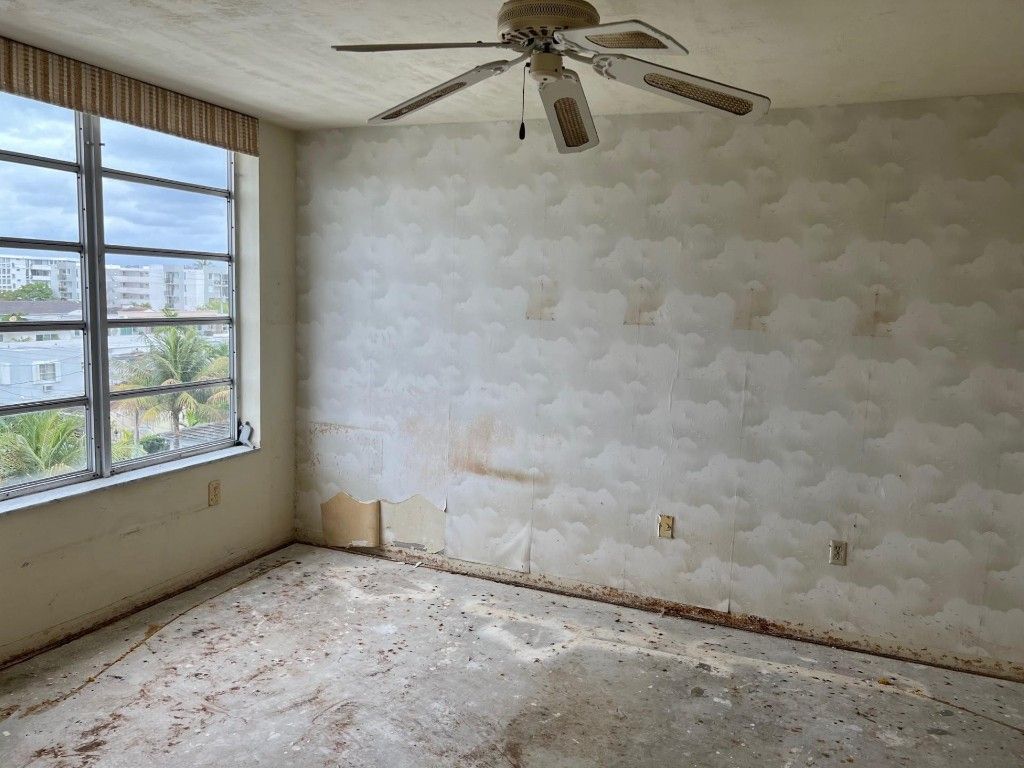 7800 Carlyle Avenue, Unit 5E, Miami Beach, FL 33141 Photo