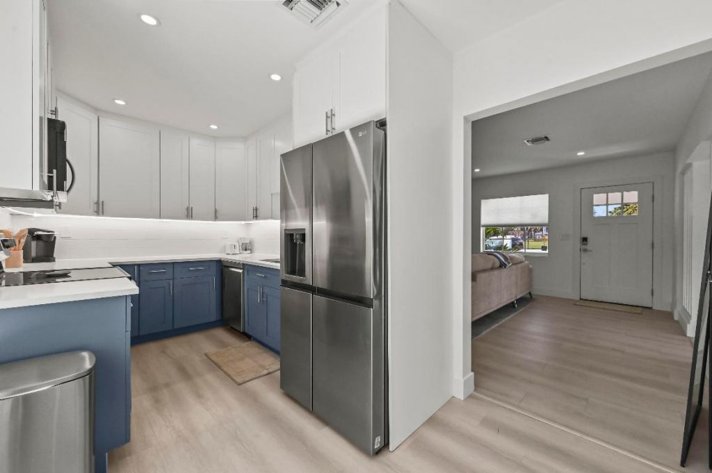 3400 Parker Avenue, West Palm Beach, FL 33405 Photo