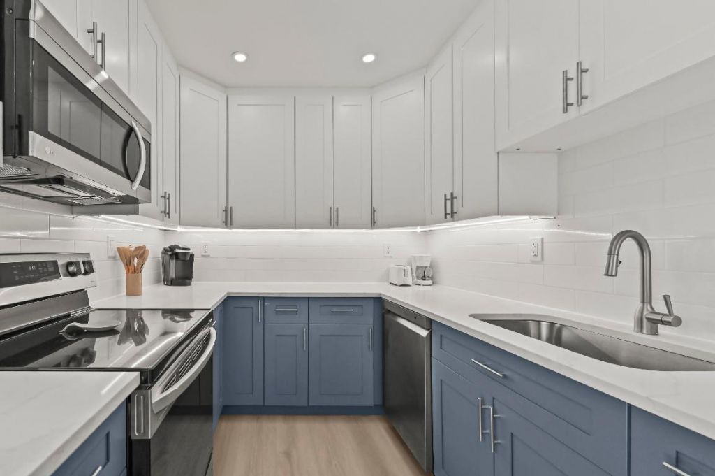 3400 Parker Avenue, West Palm Beach, FL 33405 Photo