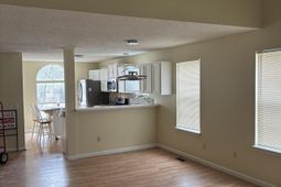 113 Salusbury Lane  photo 4