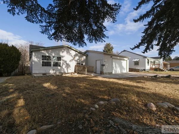 453 9th Street, IDAHO FALLS, ID 83404