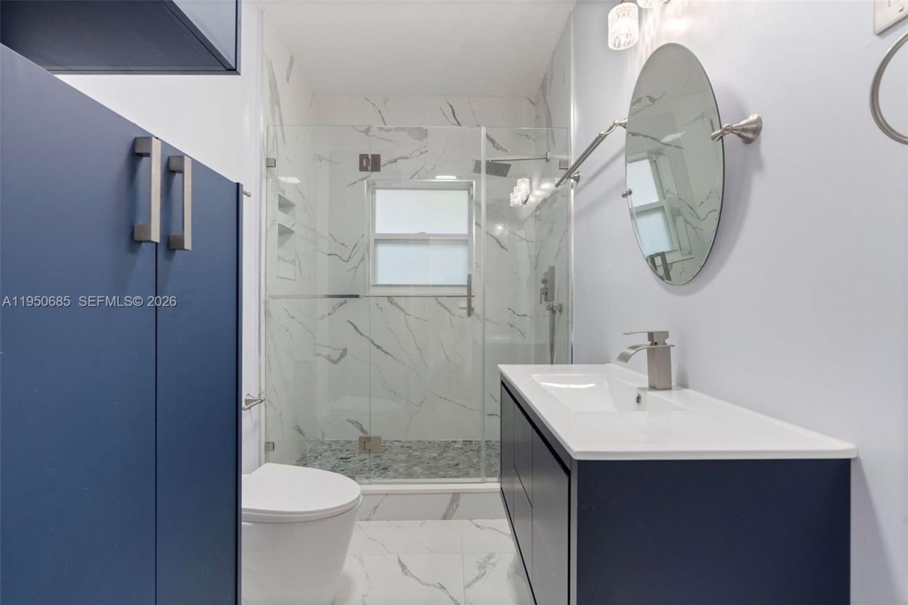 2465 Inagua Ave, Miami, FL 33133 Photo