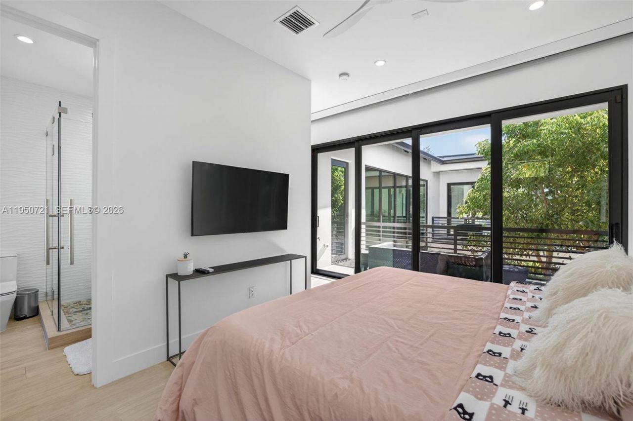 1529 SE 2nd Ct, Fort Lauderdale, FL 33301 Photo