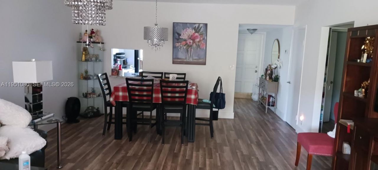 6731 Cypress Rd, Unit 310, Plantation, FL 33317 Photo