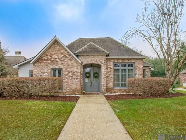 16503 E Spanish Oaks Ct, Prairieville, LA 70769