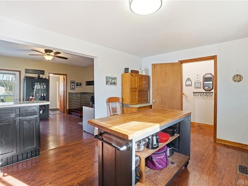 5790 Old Columbus-Cincinnati Road, South Charleston, OH 45368 Photo 16