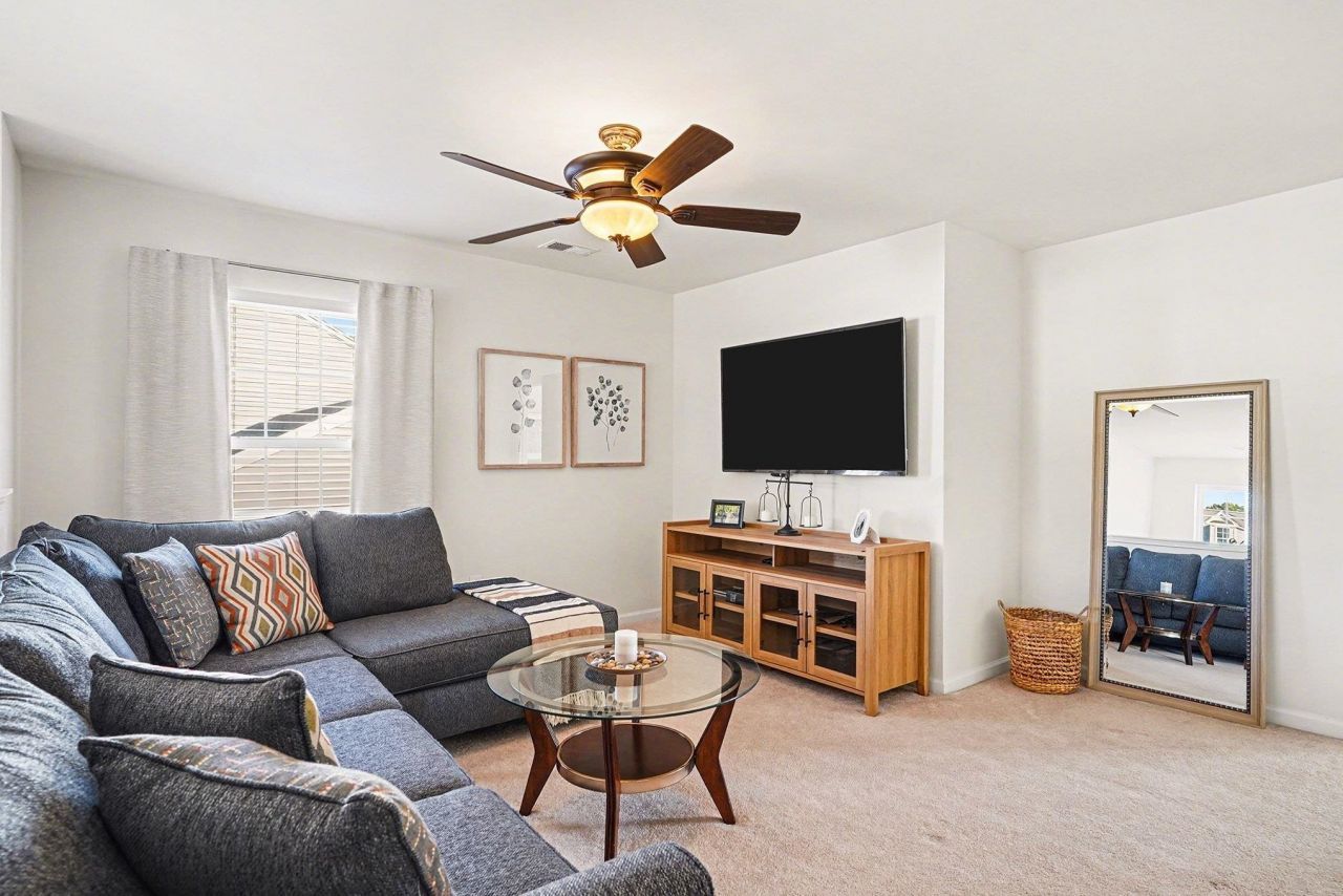 1305 Harvester Circle Photo 13