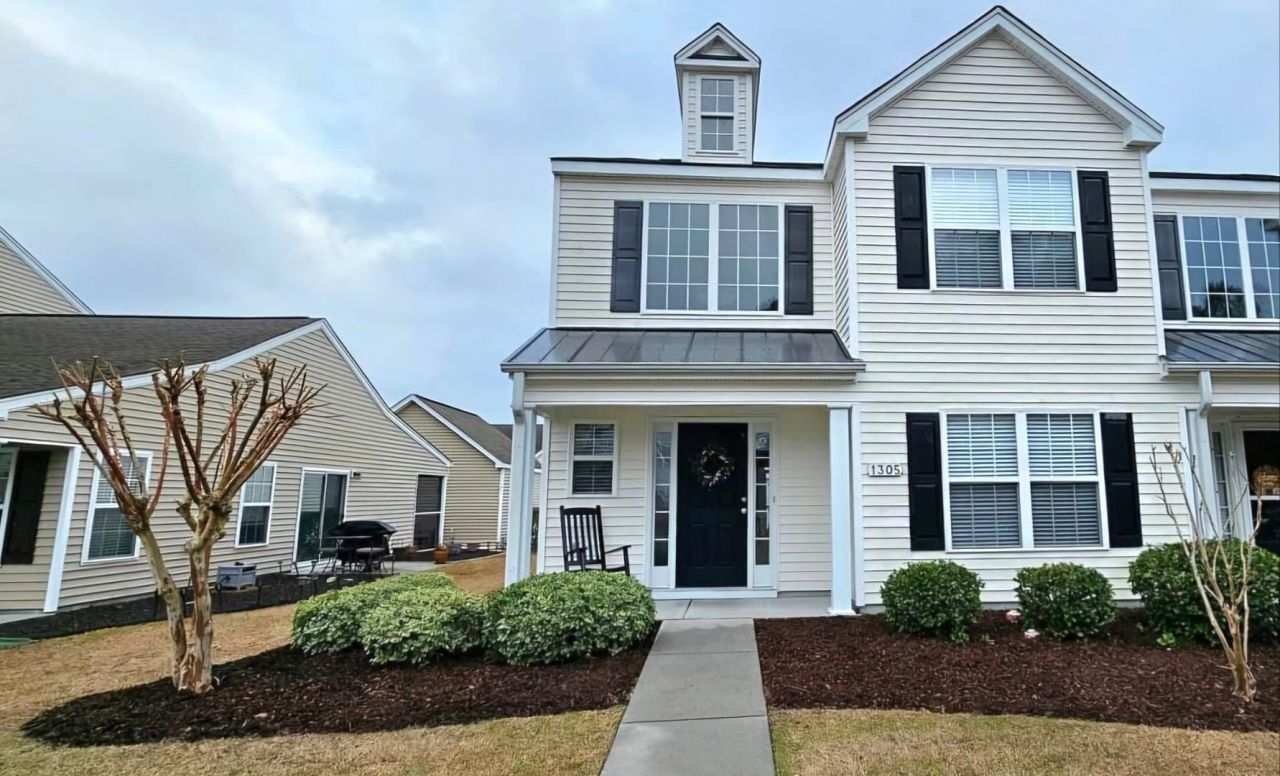 1305 Harvester Circle Photo 4