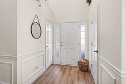 1305 Harvester Circle photo 4