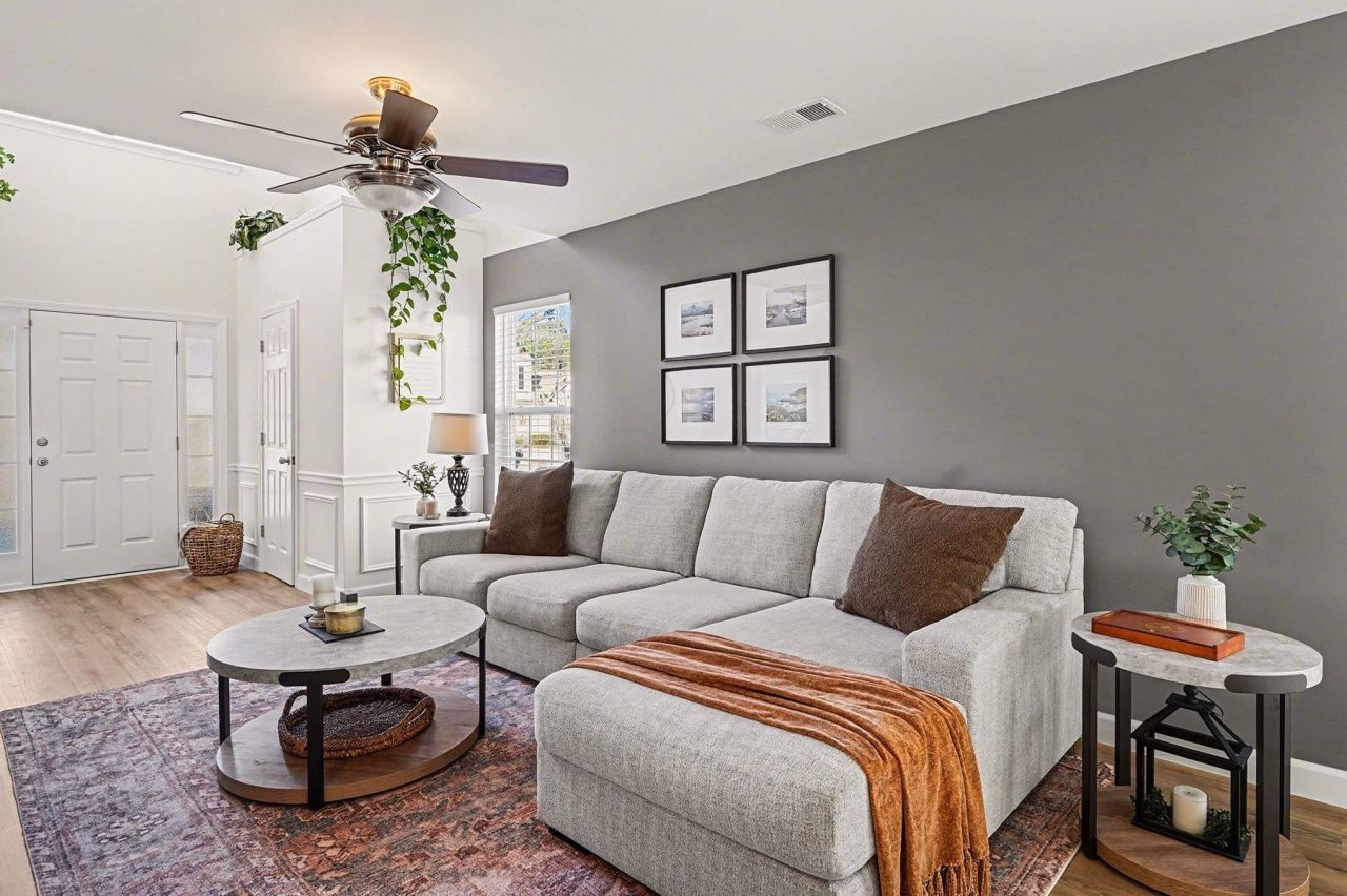 1305 Harvester Circle Photo 6