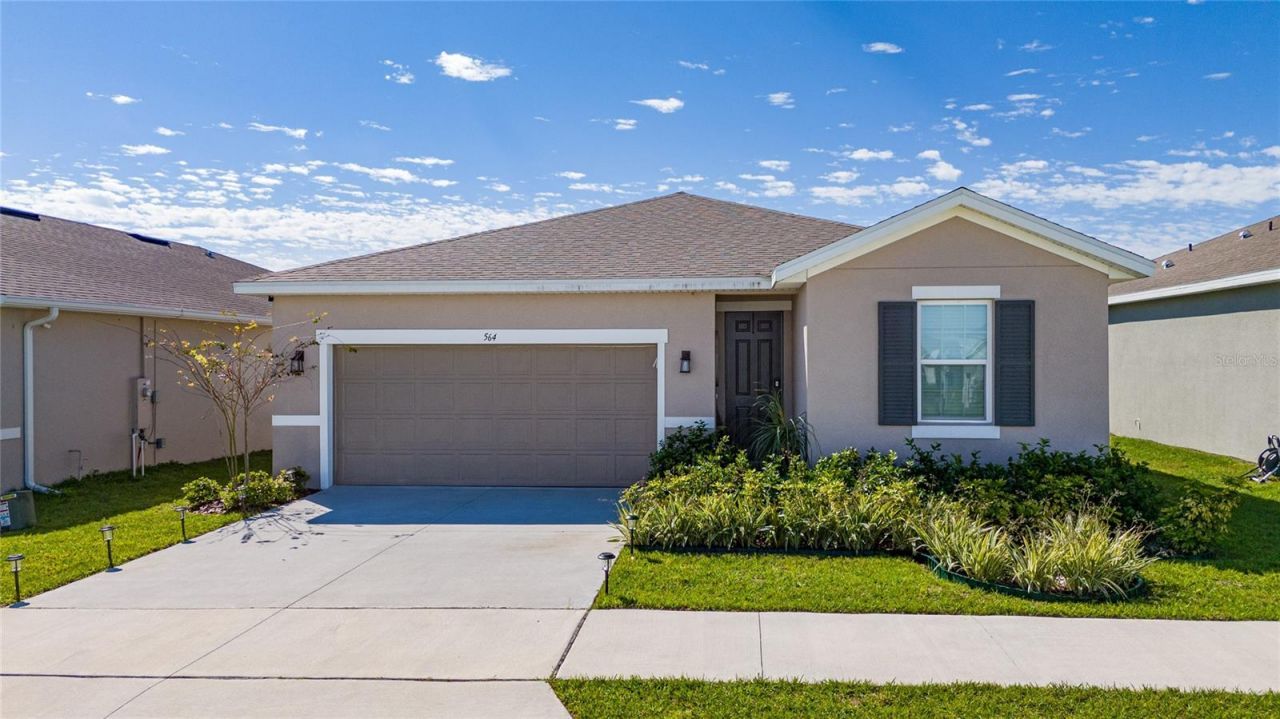 564 Hennepin Loop, Lake Wales, FL 33898 Main Photo