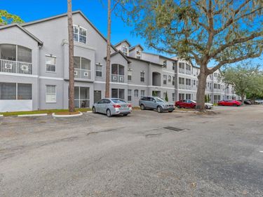 5041 SUNRIDGE PALMS DRIVE, Unit 103, TAMPA, FL 33617