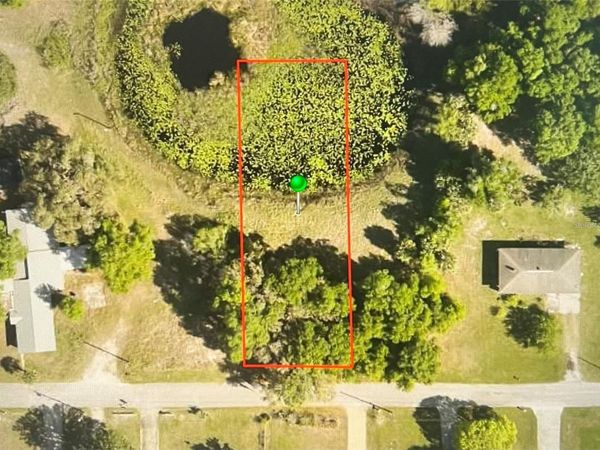 201 LAKE MOLLY AVENUE, DELAND, FL 32724