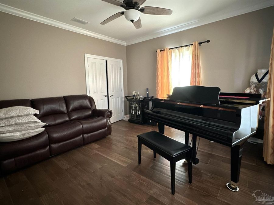 Property Image 64