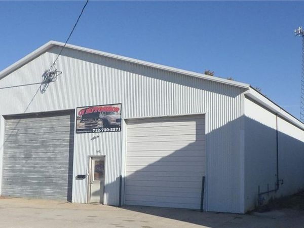 105 E HYW 7, Alta, IA 51002
