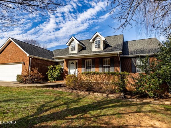 2447 Whisper Creek Drive, Friendsville, TN 37737