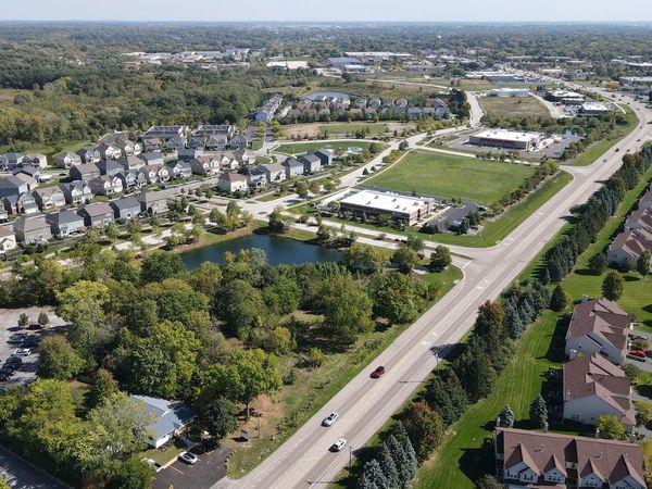 3122 W Main Street, St. Charles, IL 60175