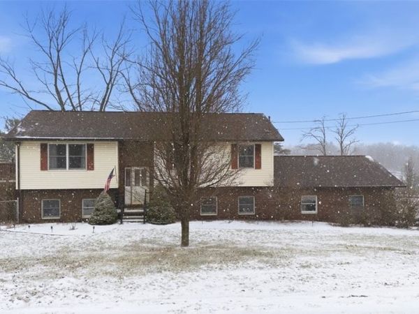 130 Melody Lane, Marietta, OH 45750