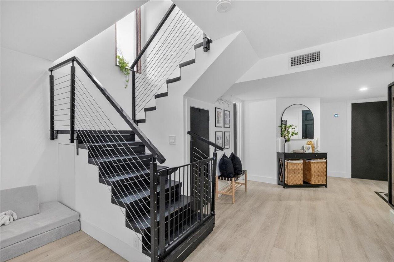 9729 N New River Canal Road, Unit 628, Plantation, FL 33324 Photo